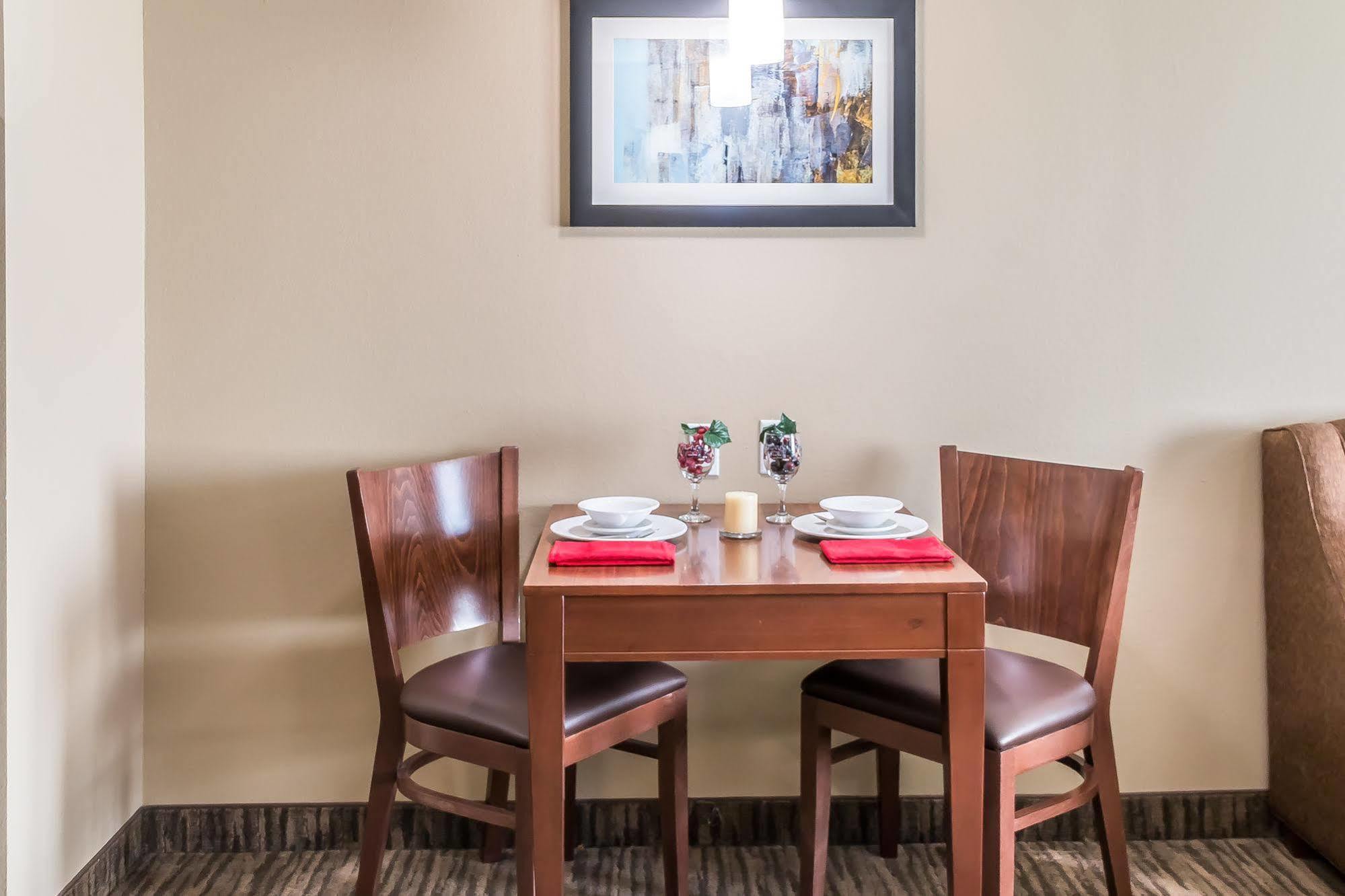Mainstay Suites Edinburg Εξωτερικό φωτογραφία