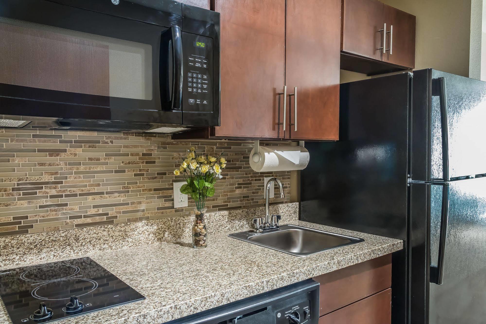 Mainstay Suites Edinburg Εξωτερικό φωτογραφία