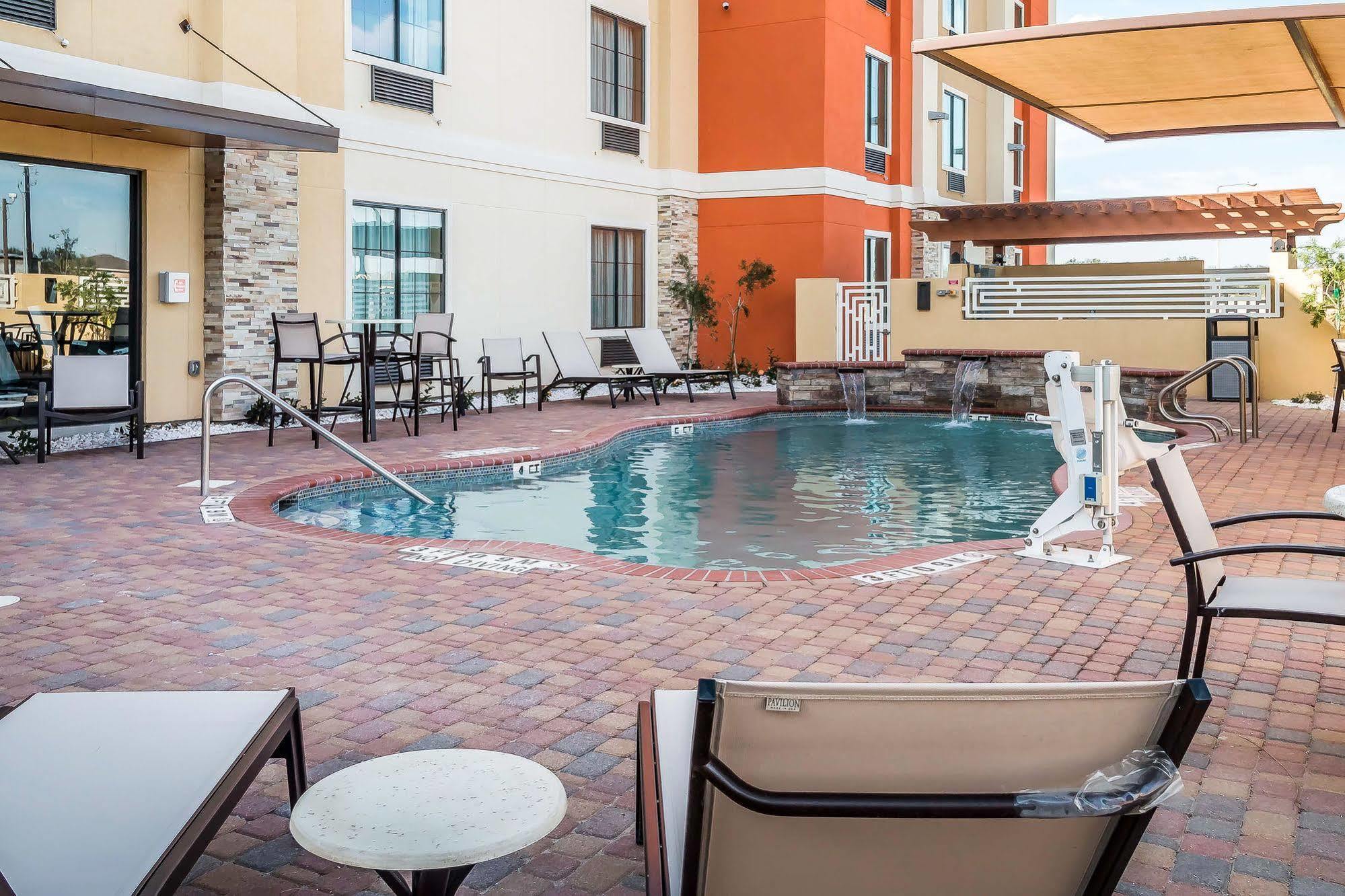 Mainstay Suites Edinburg Εξωτερικό φωτογραφία