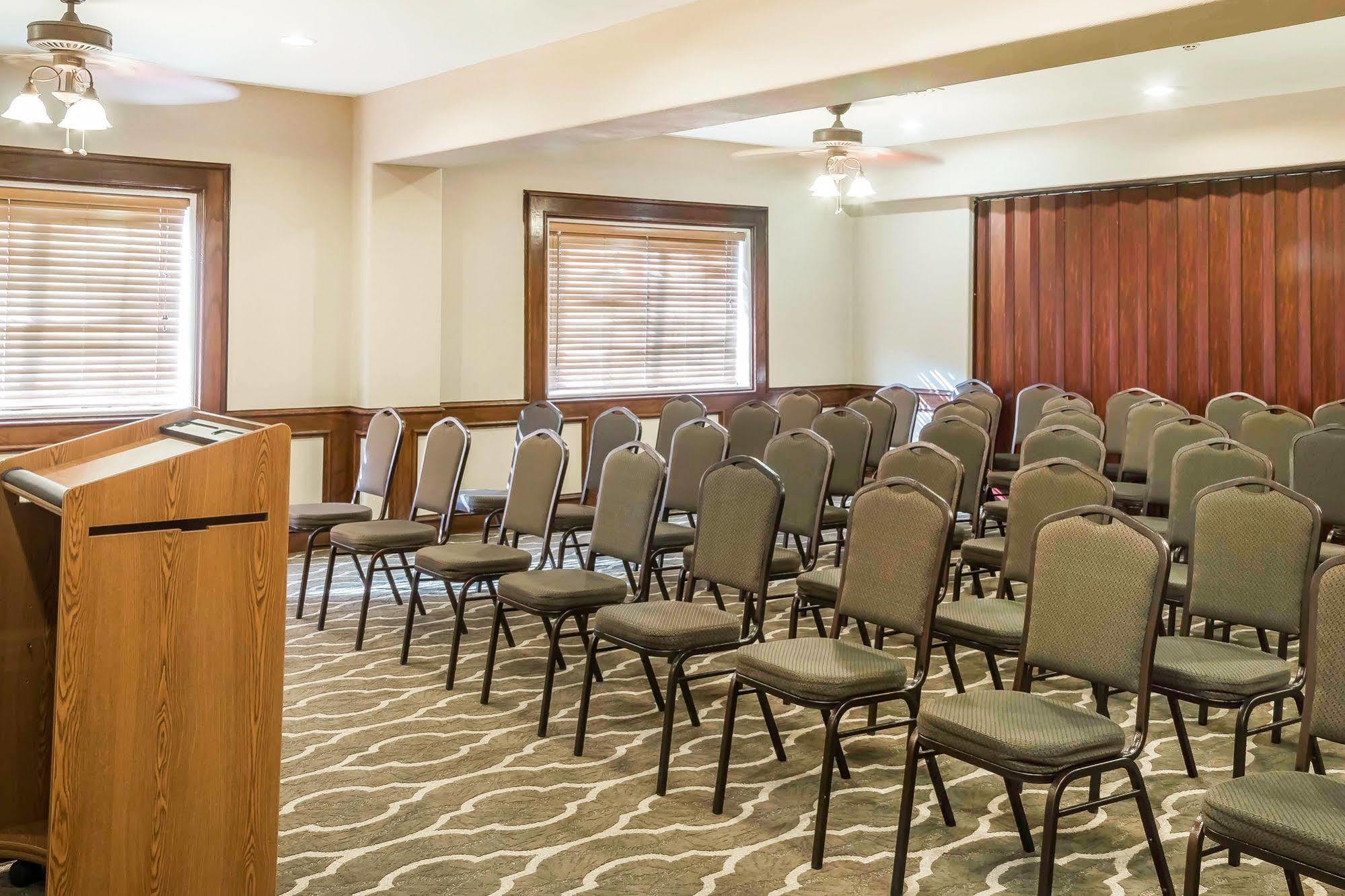 Mainstay Suites Edinburg Εξωτερικό φωτογραφία